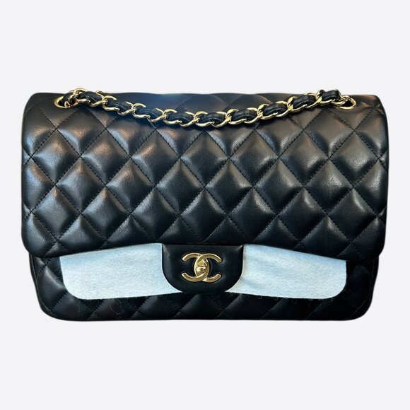 Chanel Black Lambskin Quilted Jumbo Flap Bag - Picture 1 of 8